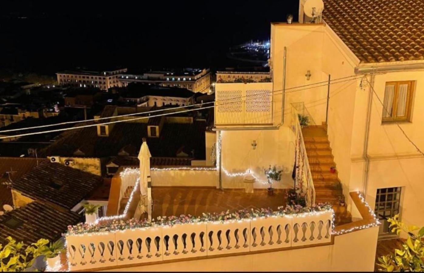 Apartament Ti Racconto Il Mare Salerno Zewnętrze zdjęcie