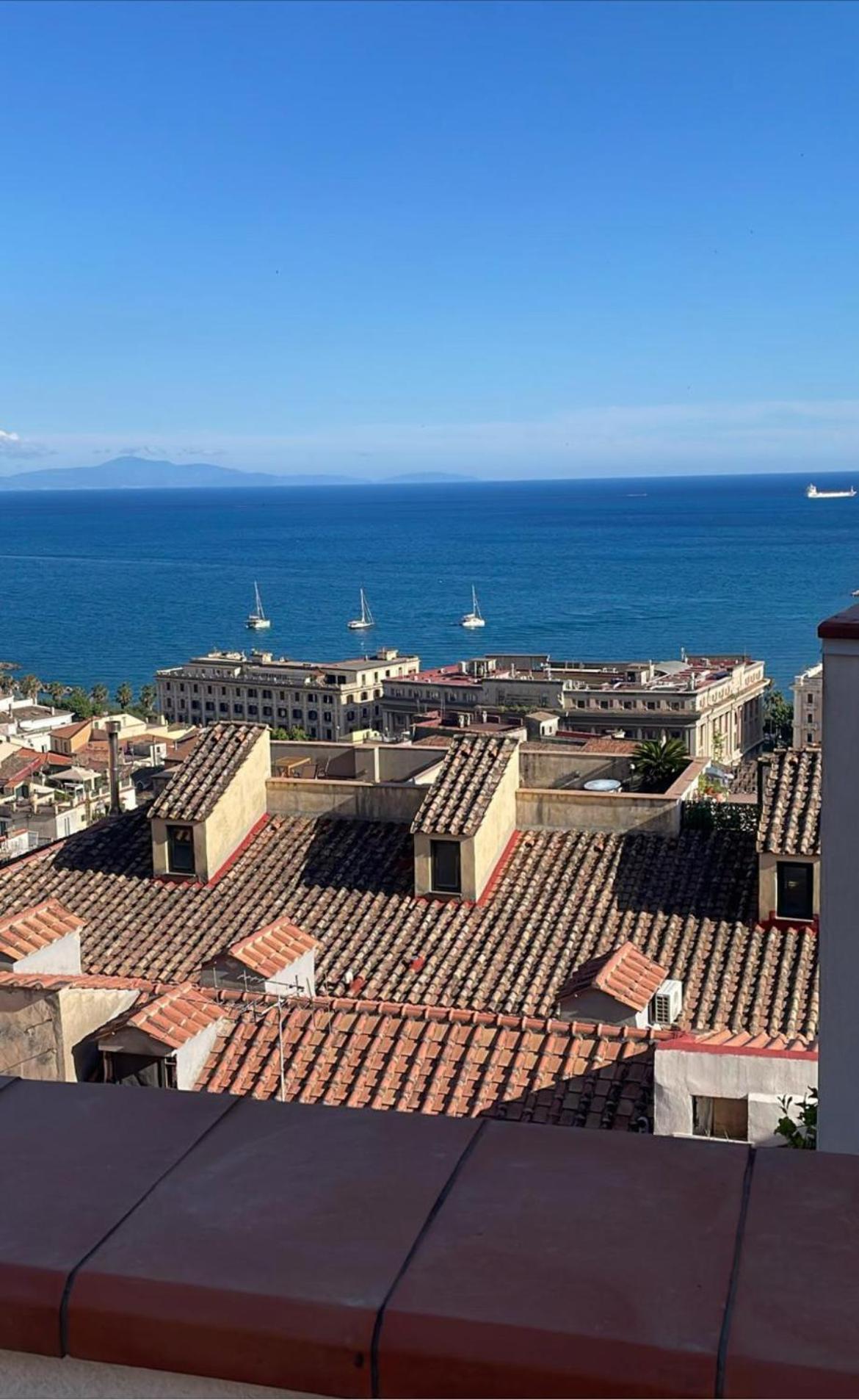 Apartament Ti Racconto Il Mare Salerno Zewnętrze zdjęcie